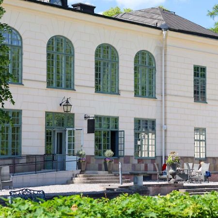 Naesby Slott Hotel Täby Kültér fotó