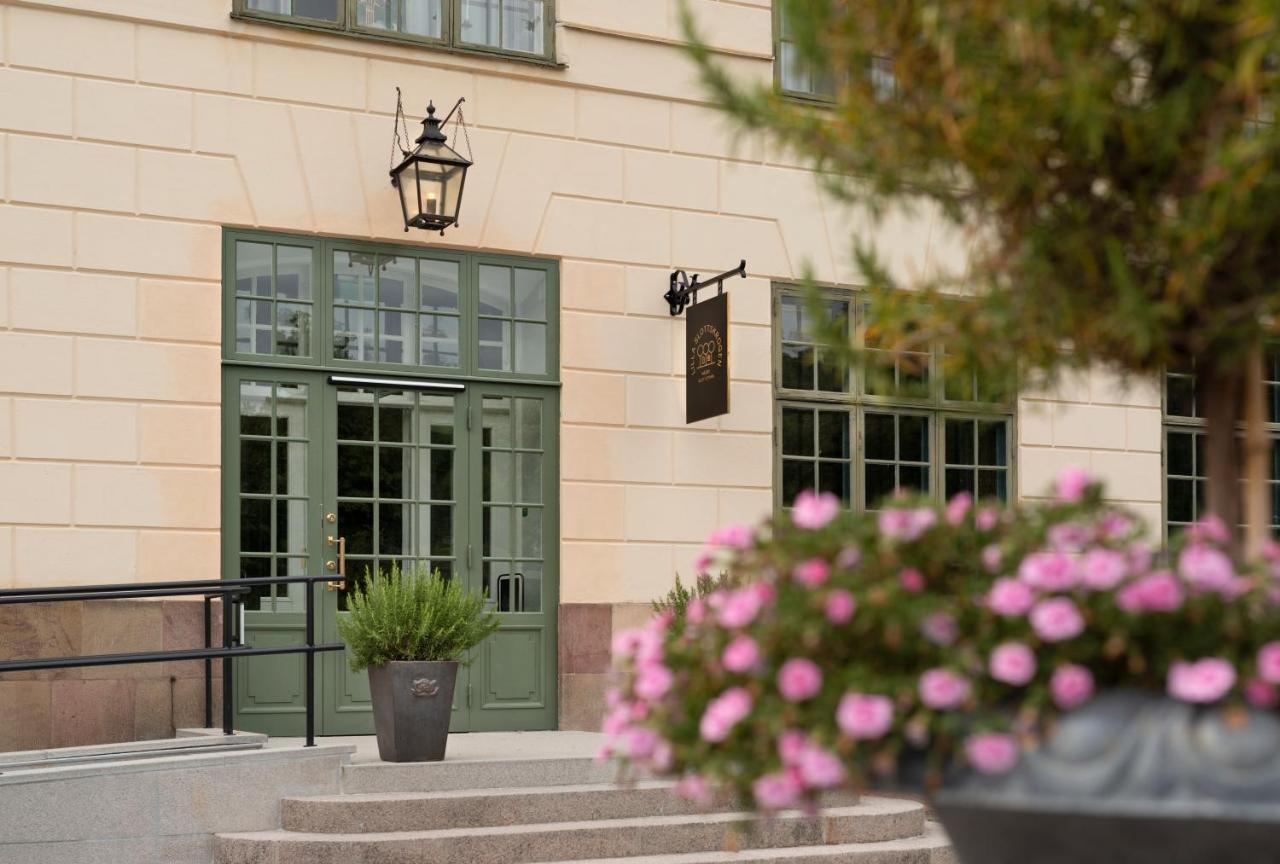 Naesby Slott Hotel Täby Kültér fotó