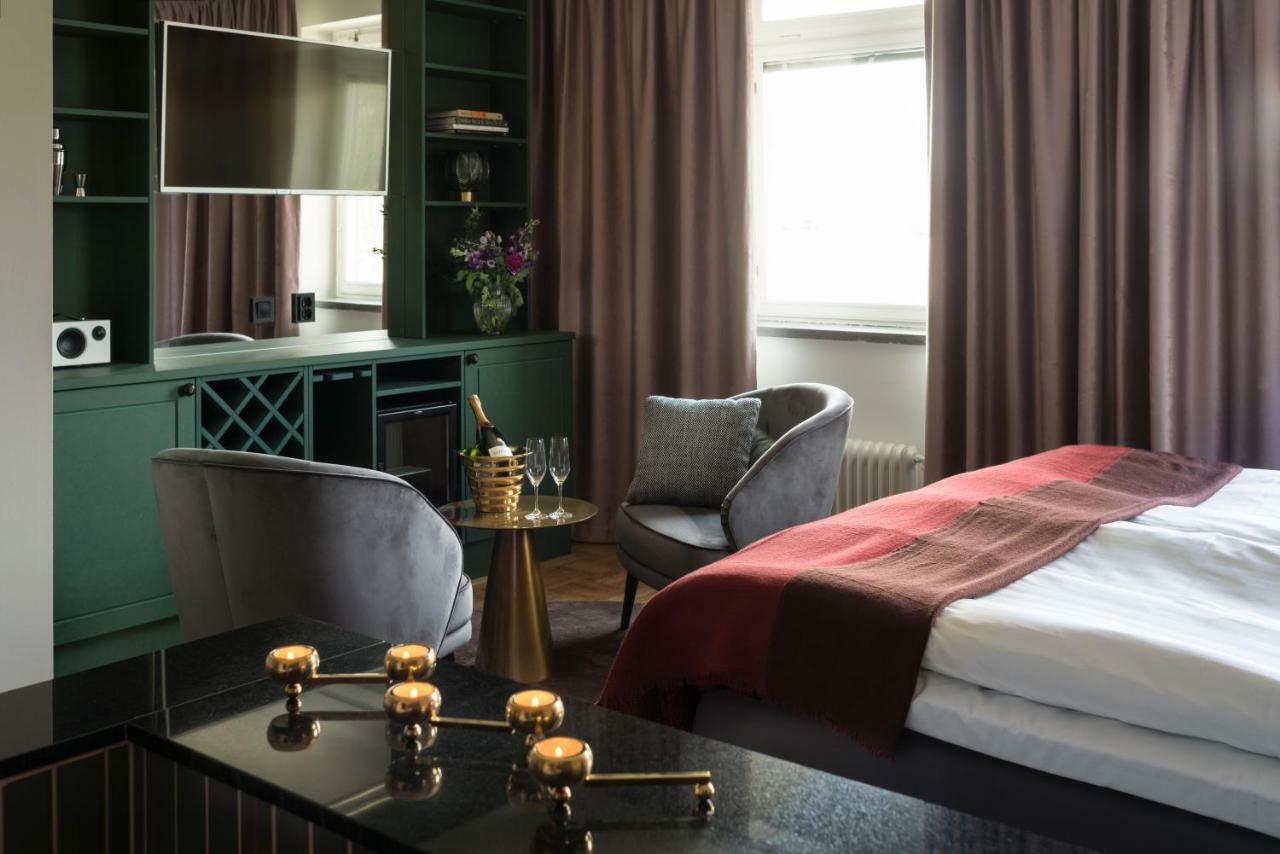 Naesby Slott Hotel Täby Kültér fotó