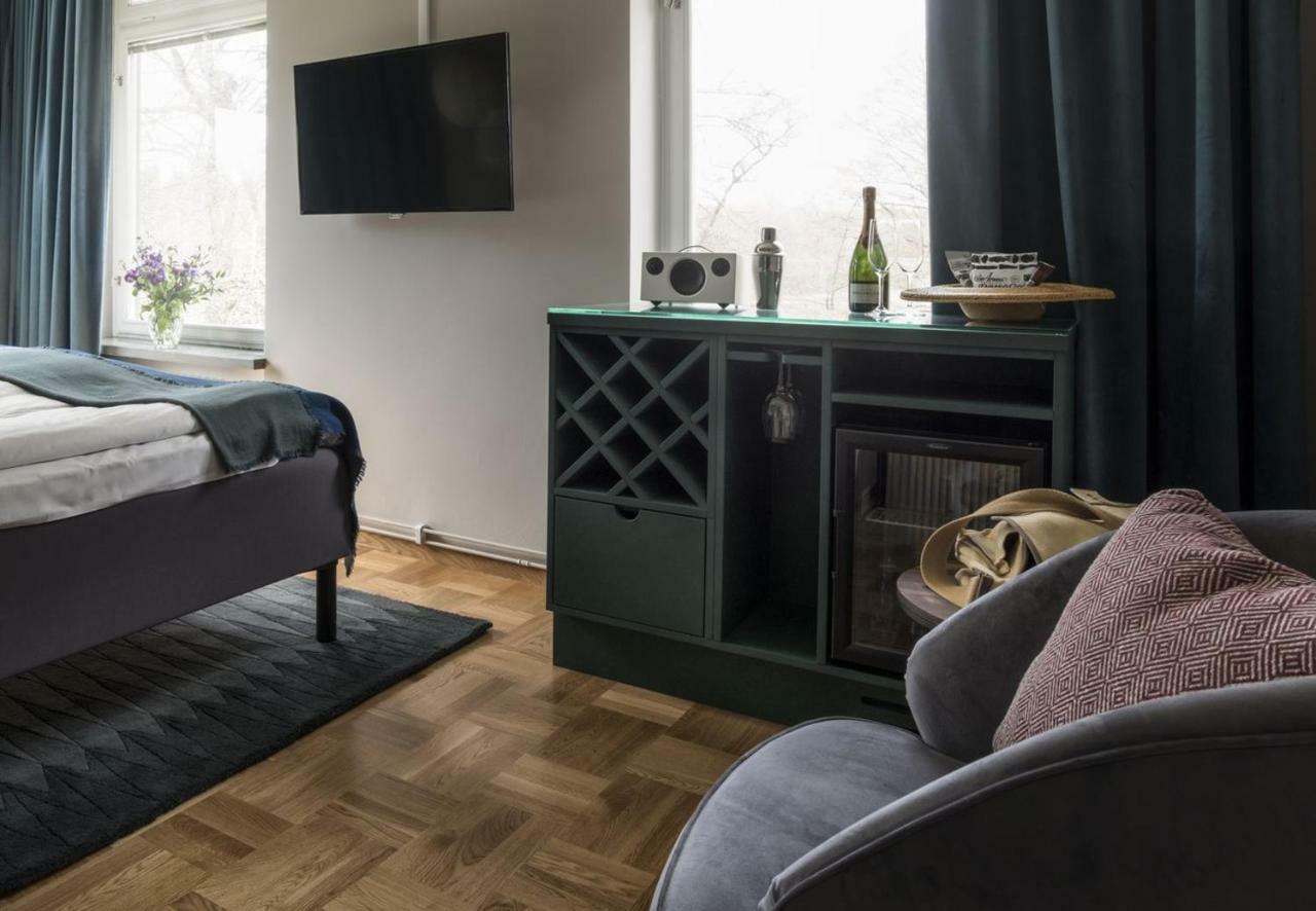 Naesby Slott Hotel Täby Kültér fotó