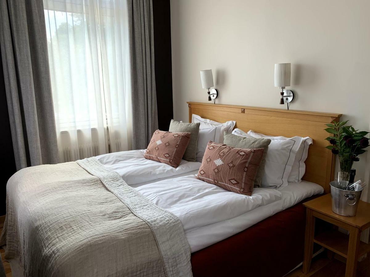 Naesby Slott Hotel Täby Kültér fotó