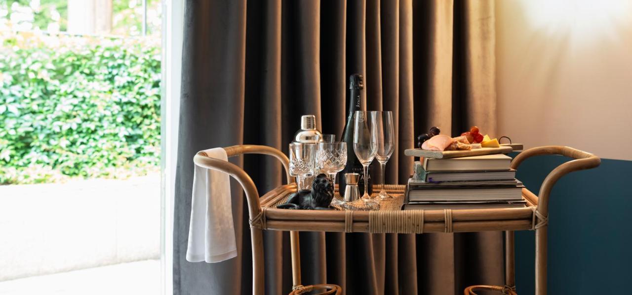 Naesby Slott Hotel Täby Kültér fotó